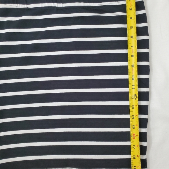 SIMONS Exclusive - TWIK Skirt - Picture 4 of 6